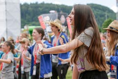 Zuvor: Jugendliche tanzen. (Bild: Marc Schumacher/Freshfocus)