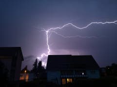 Aufnahmen vom Unwetter, gesehen in Amriswil. (Bild: Mirco Costa)