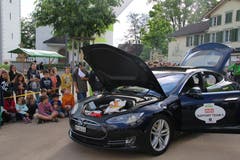 Der kleinere Elektromotor führt zu mehr Stauraum.