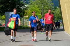 Marco Burch, Lars Karrer und Trainer Thomas Häberli. (Bild: Martin Meienberger / Freshfocus, Luzern, 17. Juni 2019)