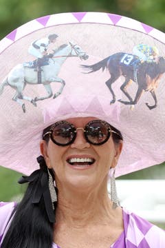Oder warum nicht gleich das Thema des Anlasses in einen Hut verwandeln? (Bild: Chris Jackson/Getty Images, Ascot, 18. Juni 2019)