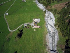Zwei Alpbetriebe kamen mit dem Schrecken davon. (Bild: Stefan Simmen, Spiringen, 17. Juni 2019)