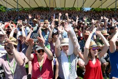 Die Welle macht die Runde. (Bild: Eveline Beerkircher, Willisau, 2. Juni 2019)
