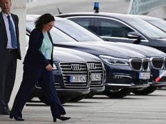 SPD-Chefin Andrea Nahles tritt zurück: Der Machtwechsel in der SPD könnte auch die grosse Koalition ins Wanken bringen. (Bild: KEYSTONE/EPA/CLEMENS BILAN)