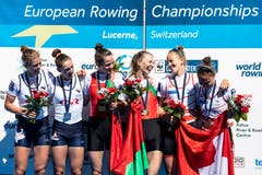 Im Leichtgewichtzweier ging Gold an die Weissrussinnen Anastasiia Ianina und Alena Furman (Mitte), Silber an die Französinnen Laura Tarantola und Claire Bove (links), Bronze an die Schweizerinnen Patricia Merz und Frédérique Rol (rechts). (Bild: Alexandra Wey/Keystone, 2. Juni 2019)