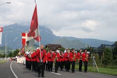 Die Fronleichnamsprozession zieht von Stans Richtung Landsgemeindering Wil. (Bild: Sepp Odermatt, Oberdorf, 20. Juni 2019)