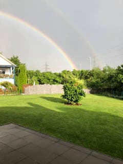 Ein hgerrlicher Regenbogen, aufgenommen über Rothenburg. (Bild: Irene Fuchs via Facebook, 20. Juni 2019)