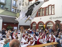 Auch Fahnenschwinger werden im Sommer 2020 in Basel in Aktion zu sehen sein. (Bild: KEYSTONE/GEORGIOS KEFALAS)
