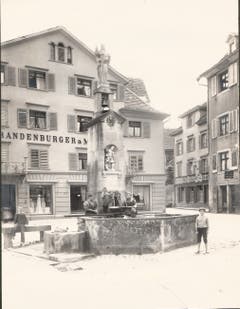 Der Jakobsbrunnen, Ausgangsort des Jakobswegs nach Santiago de Compostela.