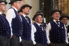 Die Herren Gastgeber des Jodlerklubs Heimelig aus Horw. (Bild: Boris Bürgisser, Horw, 28.06.2019)