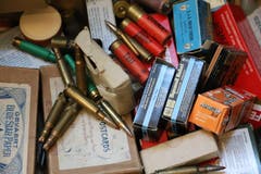 Am Samstag konnten Waffen bei der Zuger Polizei entsorgt werden. (Bild: Zuger Polizei, Zug, 29. Juni 2019)