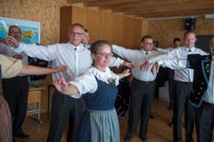 Der Jodlerklub Heimelig Baar beim Einsingen. (Bild: Dominik Wunderli, Horw, 29. Juni 2019)