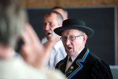 Der Jodlerklub Heimelig Baar beim Einsingen. (Bild: Dominik Wunderli, Horw, 29. Juni 2019)