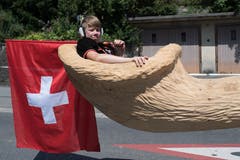 Impressionen vom Festumzug - die Alphornbläser Riviera. (Bild: Boris Bürgisser)