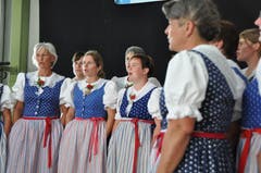 Erfrischender Gesang durch das Singchörli Laad. (Bild: Sabine Camedda)