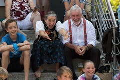 Besucher am Festumzug in Horw. (Bild: Boris Bürgisser)