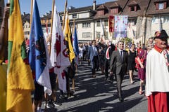 Bundesrat Ignazio Cassis beim Einmarsch in die Altstadt von Sempach. (Bild: Urs Flüeler, Sempach, 30. Juni 2019)