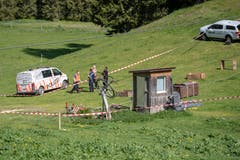 Abgesperrt: Die Unfallstelle wird derzeit von der Kantonspolizei untersucht. (Bild: Keystone/Urs Flüeler, 5. Juni 2019)