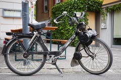 Auch zweirädrige Oldtimer wurden zur Schau gestellt. (Bild: Jakob Ineichen, 9. Juni 2019)