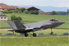 Am 7. Juni hatten die Fotografen die Möglichkeit, den F-35 Lightning II von Lockheed Martin beim Start und der Landung zu beobachten. Hier eine der Maschinen beim Start. (Bild: Werner Stucki, Payerne, 7. Juni 2019)