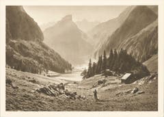 Am Seealpsee. (Bild: Clemens Schildknecht, St.Gallen/Landesarchiv AI)