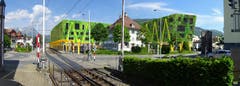 Der «Tausendfüsser» mit dem Breitenhaus im Vordergrund. (Visualisierung: PD)