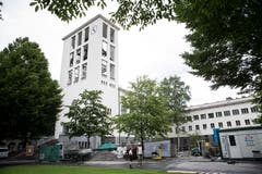 Das reformierte Kirchenzentrum der Lukaskirche wird umfassend saniert. (Bild: Manuela Jans-Koch, Luzern, 11. Juli 2019)