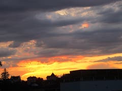 Abendrot mit verschiedenen Muster und Farben in Gossau. (Bild: Claudine Germann)