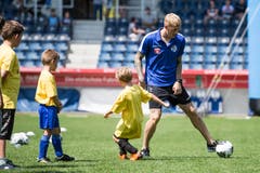 Impressionen der FCL-Saisoneröffnung mit dem Kids-Training in der Swissporarena. (Bild: Manuela Jans-Koch, Luzern, 14. Juli 2019)