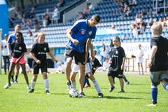 Impressionen der FCL-Saisoneröffnung mit dem Kids-Training in der Swissporarena. (Bild: Manuela Jans-Koch, Luzern, 14. Juli 2019)