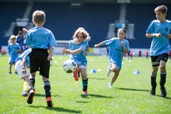Impressionen der FCL-Saisoneröffnung mit dem Kids-Training in der Swissporarena. (Bild: Manuela Jans-Koch, Luzern, 14. Juli 2019)