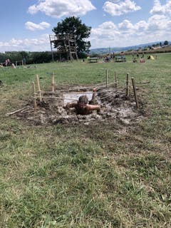 Im Schlammloch. (Lagerbild: Jungwacht Wolhusen, 14. Juli 2019)