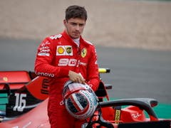 Charles Leclerc sicherte sich zum vierten Mal in Folge einen Podestplatz (Bild: KEYSTONE/EPA/VALDRIN XHEMAJ)
