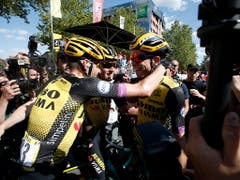 Für das erfolgsverwöhnte Team Jumbo-Visma war es bereits der vierte Etappensieg an dieser Tour (Bild: KEYSTONE/EPA/GUILLAUME HORCAJUELO)