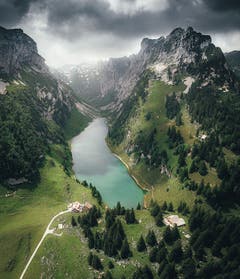 Stimmungsvoller Fälensee. (Bild: Marc Bollhalder)