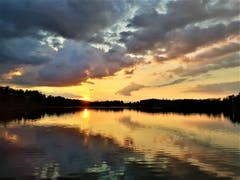 Traumhafter Sonnenuntergang am Soppensee. (Bild: Urs Gutfleisch, Buttisholz, 15. Juli 2019)