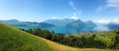 Herrlicher Blick von Brunnen bis Ennetbürgen. (Bild: Maria Greter, Beckenried, 3. Juli 2019)