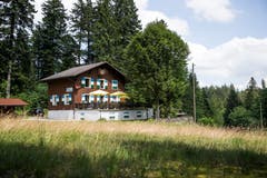 Das Berghaus Ricketschwendi auf der Krienseregg wird von den Bürgerturnern Luzern (BTV) betrieben. (Bild: Manuela Jans-Koch, Kriens, 14. Juli 2019)