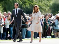 Roger Federer zieht mit seiner Familie nach Rapperswil-Jona. (Bild: KEYSTONE/AP POOL/KIRSTY WIGGLESWORTH)