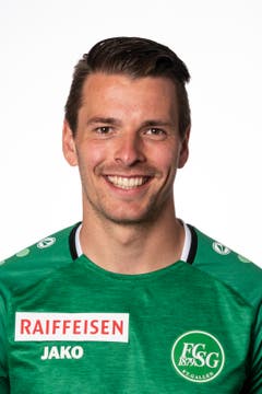 Lukas Görtler: Note 4. Nach nur zweieinhalb Wochen in der Ostschweiz fehlt ihm die Bindung zur Mannschaft. Fällt in einer starken St.Galler Mannschaft etwas ab. Im Spielaufbau unterlaufen dem Neuzugang aus den Niederlanden immer wieder Fehler.