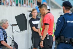 Impressionen vom ersten Spiel der Saison gegen St. Gallen. (Bild: KEYSTONE/Georgios Kefalas, St. Gallen, 20. Juli 2019)