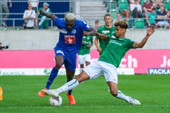 Impressionen vom ersten Spiel der Saison gegen St. Gallen. (Bild: KEYSTONE/Georgios Kefalas, St. Gallen, 20. Juli 2019)