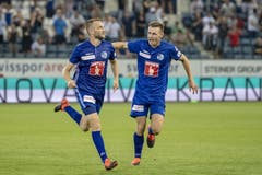 Torschütze Christian Schneuwly bejubelt seinen erlösenden 1:0-Treffer. (Bild: KEYSTONE/Urs Flueeler)