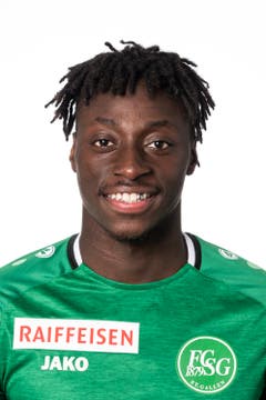 Axel Bakayoko, Note 3,5: Es ist nicht sein Abend: Bakayoko kommt nicht so recht ins Spiel. Er rutscht auf der nassen Unterlage mehrmals weg, wirkt etwas fahrig. Auch deshalb nimmt ihn Peter Zeidler in der Halbzeit aus dem Spiel.