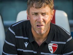 Trainer Stéphane Henchoz soll in Genf Sions zweite Saisonniederlage verhindern (Bild: KEYSTONE/JEAN-CHRISTOPHE BOTT)