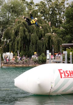 Zug Sports Festival: Entlang der Zuger Seepromenade findet während zwei Tagen das grösste Zuger Sportfestival statt, wo viele Sportarten angeschaut und probiert werden können. (Bild: Stefan Kaiser, Zug, 27. Juli 2019)