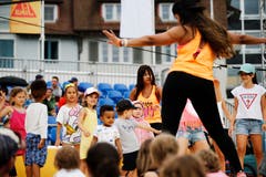 Zumba Kids. (Bild: Stefan Kaiser, Zug, 27. Juli 2019)