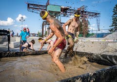 Spass im und rund ums Wasser am Güttinger Wave Festival. (Bilder: Reto Martin)