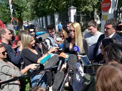 Die Hausärztin von Kreml-Kritiker Alexej Nawalny, Anastasia Wassiliewa, macht den Spitalärzten schwere Vorwürfe. (Bild: KEYSTONE/AP)