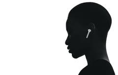 Sie sind der neue Standard: kabellose Kopfhörer. Bild: Apple